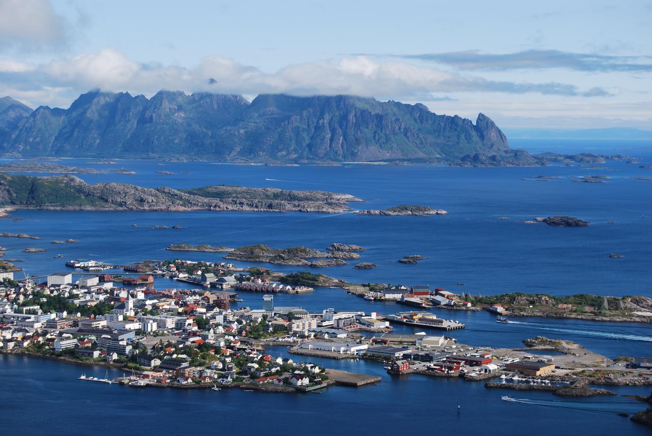 Rorbuene Svolvaer Havn Villa Екстериор снимка